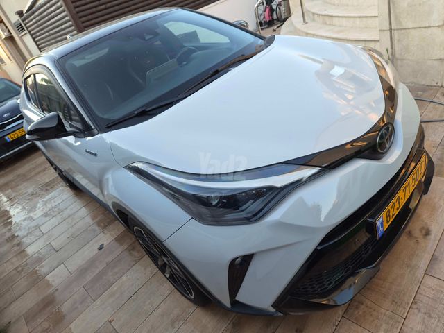 טויוטה C-HR
