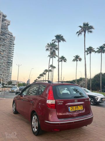 יונדאי i30