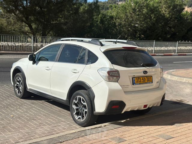 סובארו XV