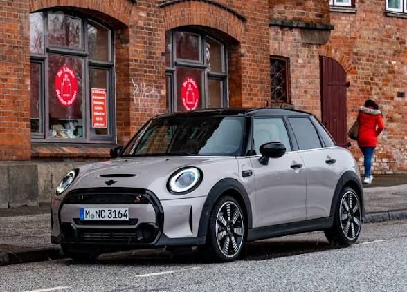 קופר Legacy Electric Cooper אוט׳ 2.0 (178 כ״ס)