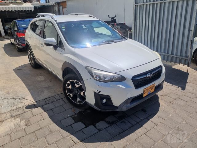 מודעת רכב סובארו XV