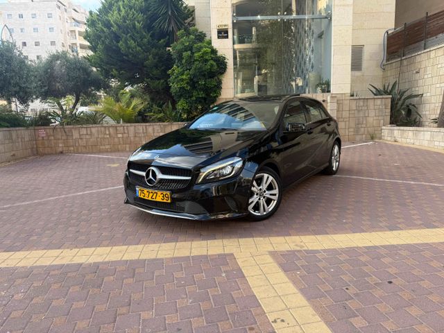 מרצדס-בנץ A-class
