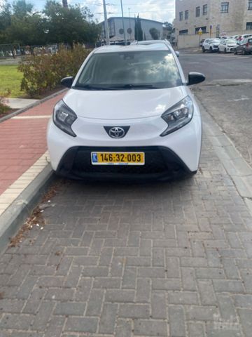 מודעת רכב טויוטה אייגו X