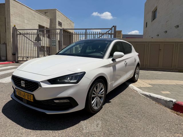 סיאט לאון