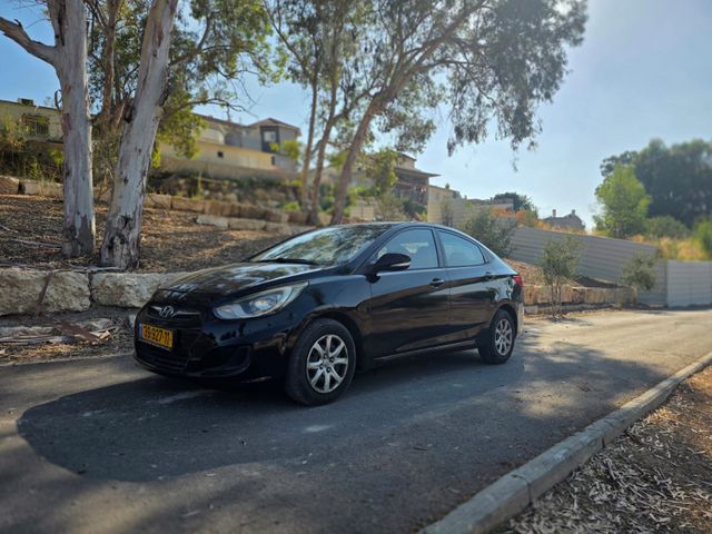 מודעת רכב יונדאי אקסנט i25