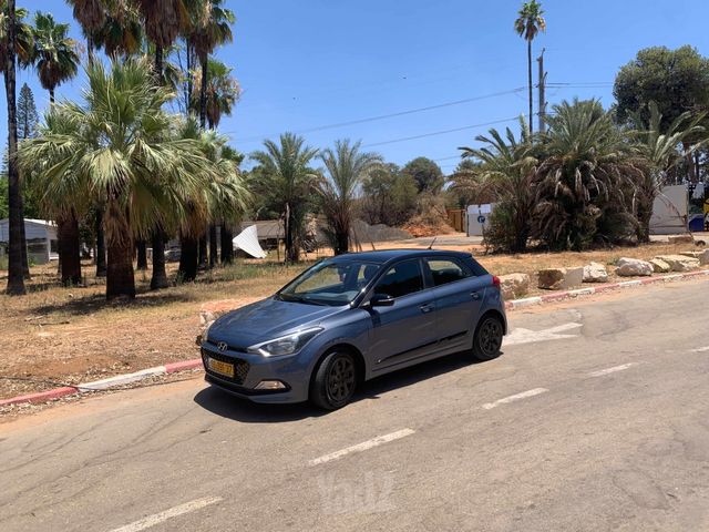 יונדאי i20