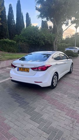 יונדאי I35