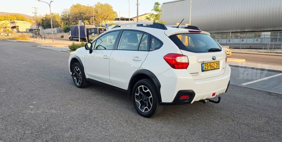סובארו XV