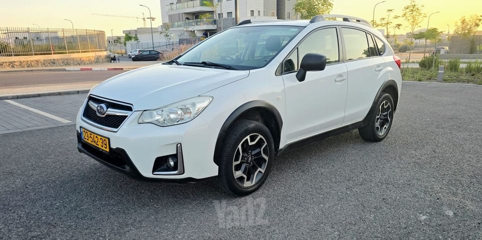 סובארו XV