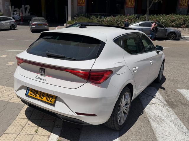 סיאט לאון