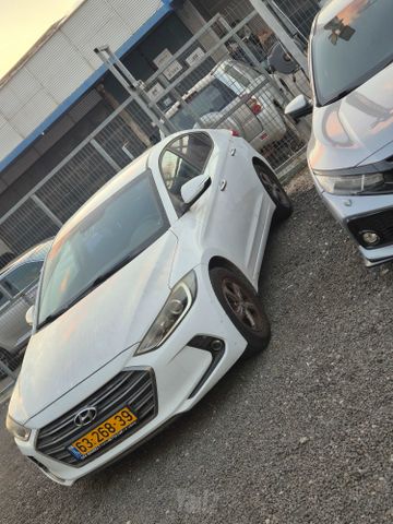 יונדאי אלנטרה