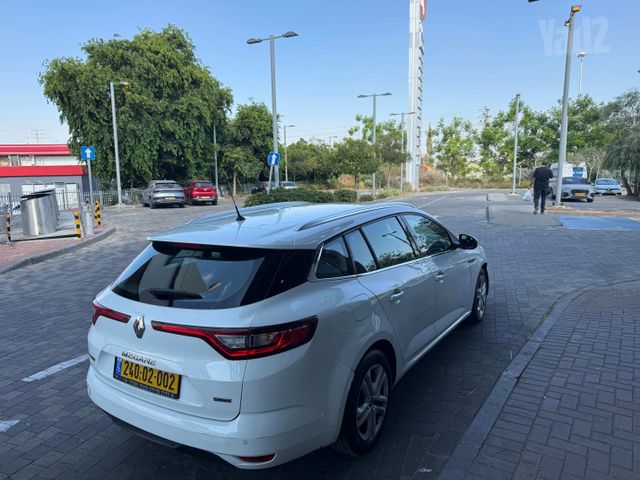 רנו מגאן