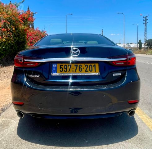 מאזדה 6