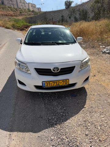 טויוטה קורולה