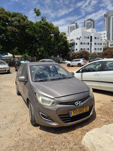 מודעת רכב יונדאי i20