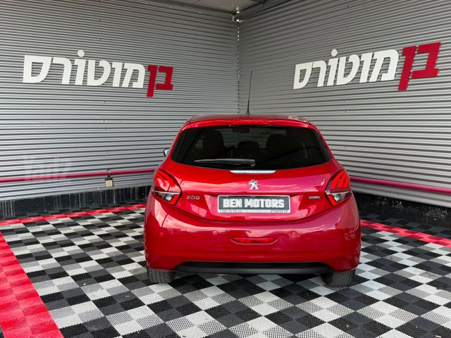 פיג'ו 208