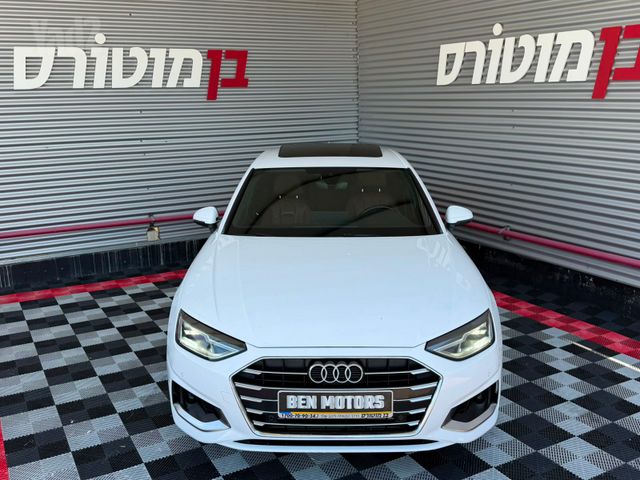 אאודי A4