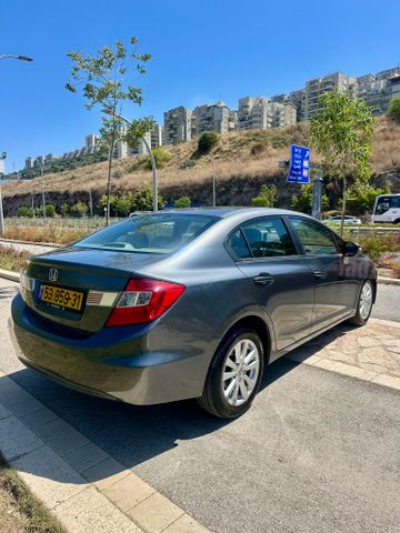 הונדה סיוויק