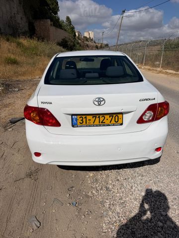 טויוטה קורולה