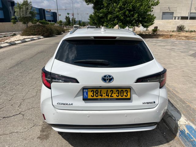 מודעת רכב טויוטה קורולה 1