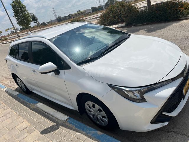 מודעת רכב טויוטה קורולה 2