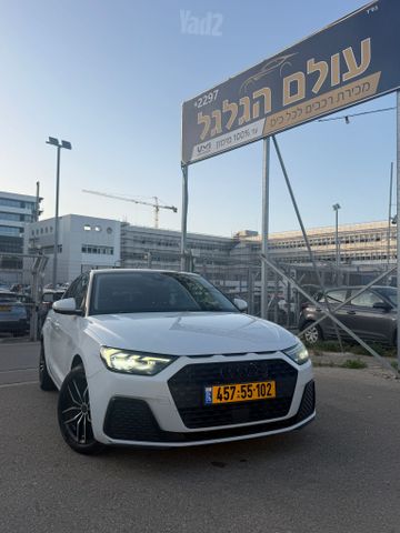 מודעת רכב אאודי A1