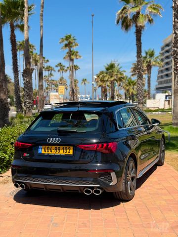 אאודי S3