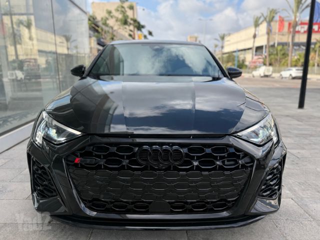 אאודי RS 3