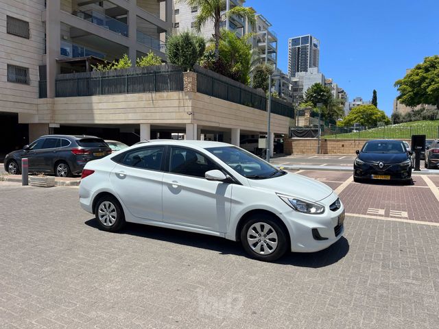 מודעת רכב יונדאי אקסנט i25