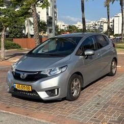 מודעת רכב הונדה ג'אז