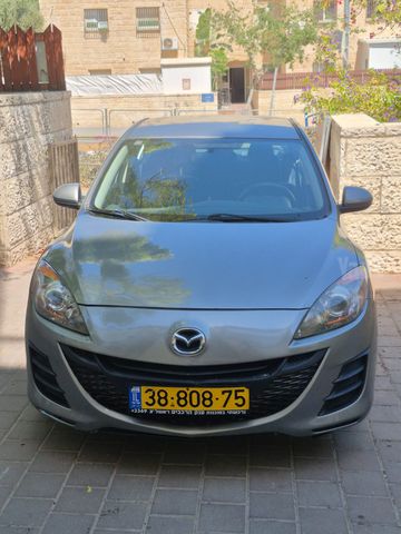 מאזדה 3