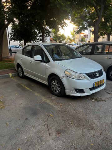 סוזוקי SX4
