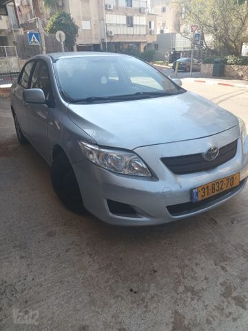 טויוטה קורולה