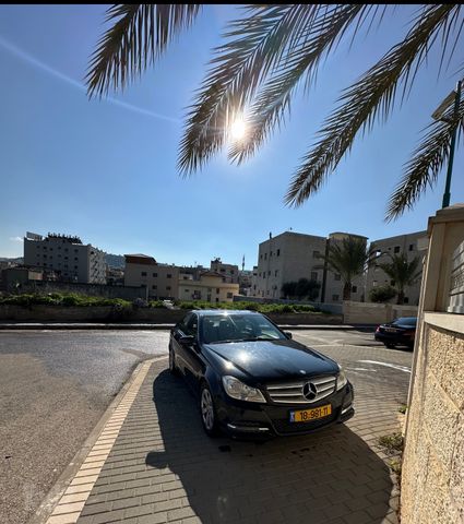 מרצדס-בנץ C-class