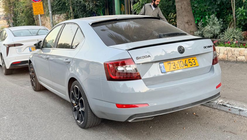 סקודה אוקטביה