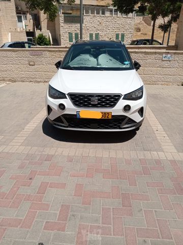 מודעת רכב סיאט ארונה