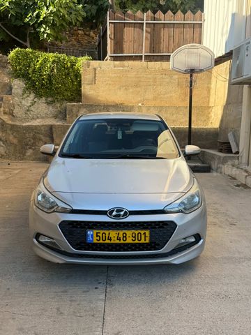 יונדאי i20
