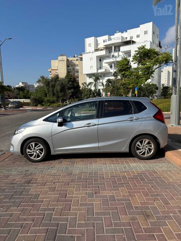 הונדה ג'אז
