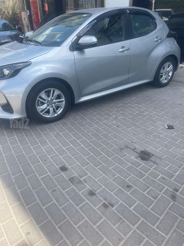 מודעת רכב טויוטה יאריס