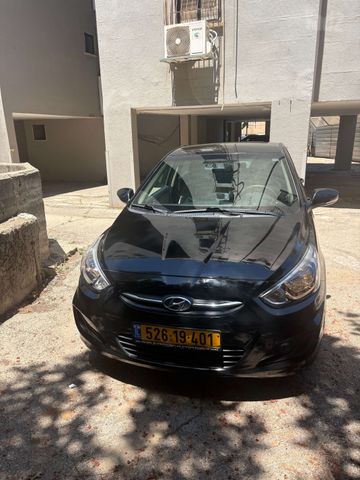 יונדאי אקסנט i25