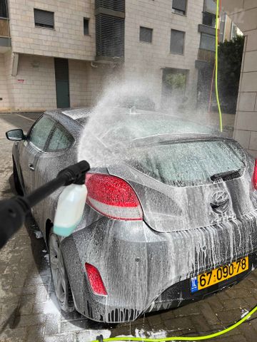יונדאי ולוסטר