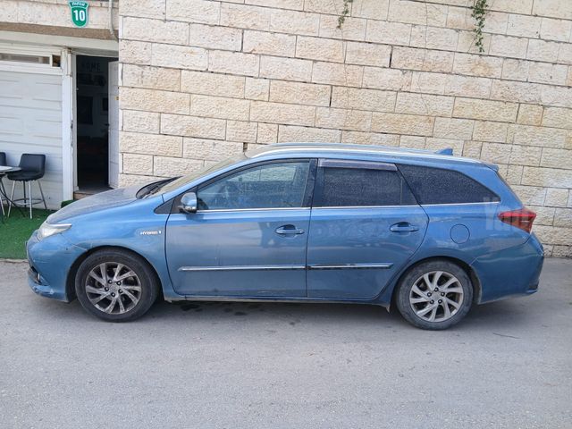 מודעת רכב טויוטה אוריס