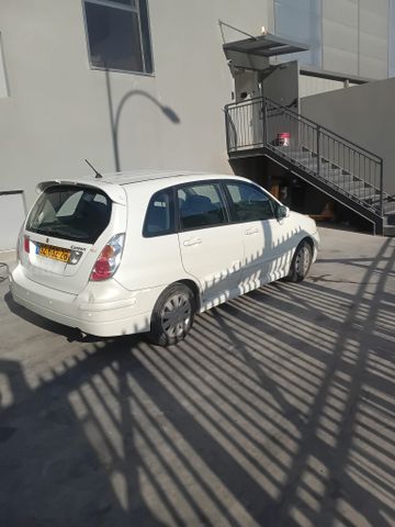 סוזוקי ליאנה