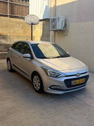יונדאי i20