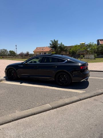 אאודי S5