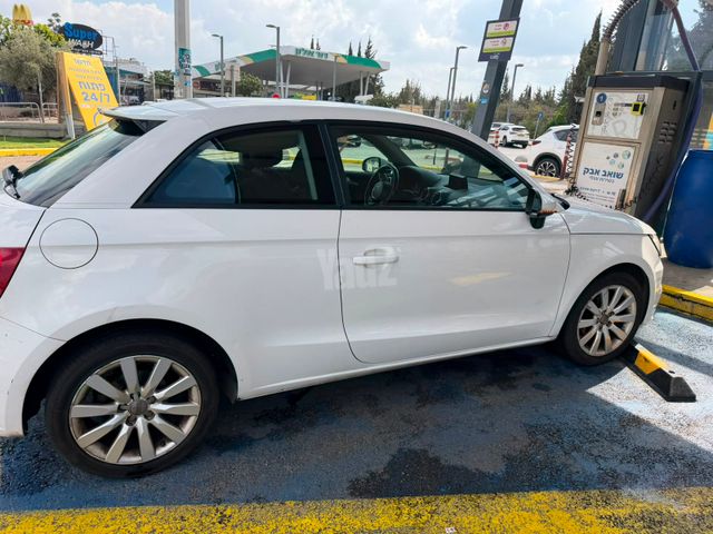 אאודי A1