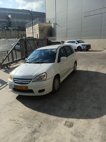 סוזוקי ליאנה