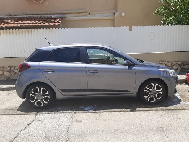 יונדאי i20