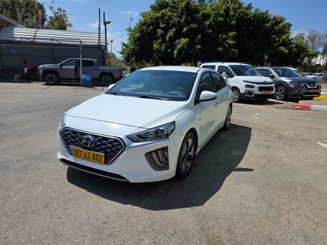 מודעת רכב יונדאי איוניק