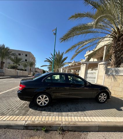 מודעת רכב מרצדס-בנץ C-class